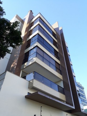 Apartamento 2 dormitórios AMPLO - SEMI MOBILIADO - ED PARADISUS Bairro Centro - Lajeado - RS