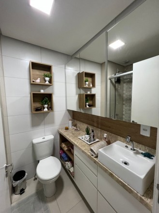 Apartamento 2 dormitórios com box - SEMI MOBILIADO - ED. TITÃ Bairro São Cristóvão - Lajeado - RS