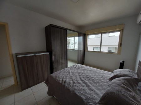 Apartamento 3 dormitórios AMPLO - SEMI MOBILIADO Bairro Centro - Lajeado - RS