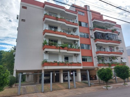 Apartamento 3 dormitórios c/ suíte e box - SEMI MOBILIADO - RES PORTO DO SOL Bairro Centro - Lajeado - RS
