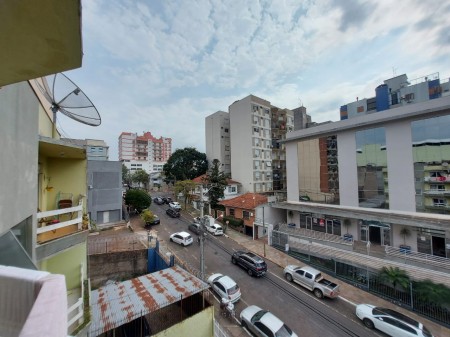 Apartamento 3 dormitórios c/ suíte semi mobiliado Bairro Centro - Lajeado - RS