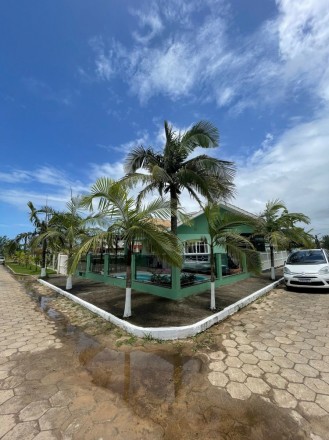 CASA NA PRAIA REAL - 3 dormitórios com suíte UMA QUADRA DO MAR Praia Real - Torres - RS