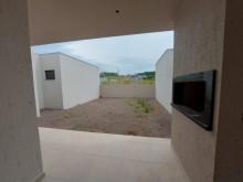 Casas 3 dormitórios com suíte AMPLO PÁTIO - RESID. ZEUS Bairro Conventos - Lajeado - RS