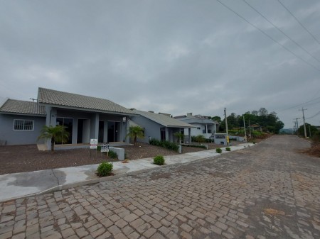 Casas Geminadas 2 dormitórios COM PÁTIO - LUAR I e II Barra da Forqueta - Arroio do Meio - RS