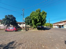 Terreno de esquina com ampla casa Bairro Jardim do Cedro - Lajeado - RS
