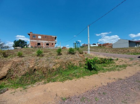 Terrenos de esquina e de meio - Loteamento MONTE BELLO Bairro Igrejinha - Lajeado - RS