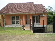 Casa 3 dormitórios c/ piscina - Bairro D Pedro II - Arroio do Meio - RS